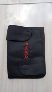 Deker Pemanas Lutut Terapi Magnetik & Support