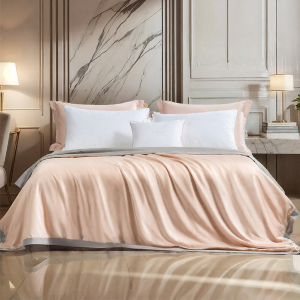 FUANNA (富安娜) | Water Washable Silk-filled Summer Quilt