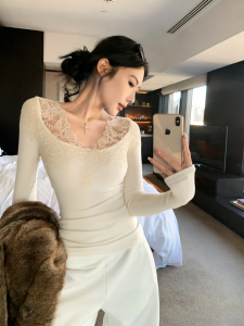 YUANYA | French Lace Splicing Slim Fit Knitwear Autumn Winter