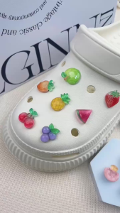 Bộ 10 Sticker Charm 3D chủ đề Trái cây nhựa cứng gắn Dép Sục Cá Sấu MayTo JB-399