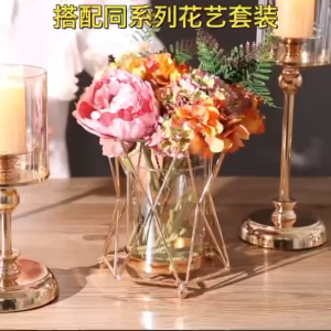 【Unconditional Return】Nordic Style Candle Holder Metal Material Home Living Room Decor Wedding Decoration Vintage Decor Centerpieces for Dining Room