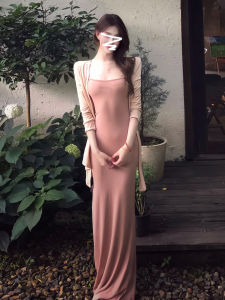 Homecore | Pink Hips Accentuating Long Summer Beach Dress