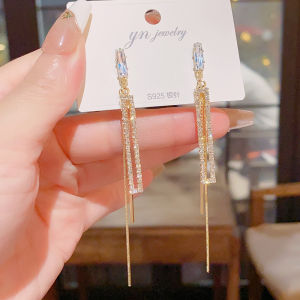Long Dangle Earrings Micro Paved Zircon Geometric Tassel Design S925 Silver Needle Fashionable Elegant Womens Ear Jewelry