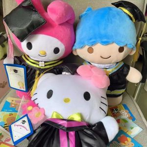 25cm Kawaii Sanrio My Melody Kuromi Cinnamoroll Hello Kitty Graduation Large Plush Doll Sofa Pillow Kids Birthday Xmas Gifts