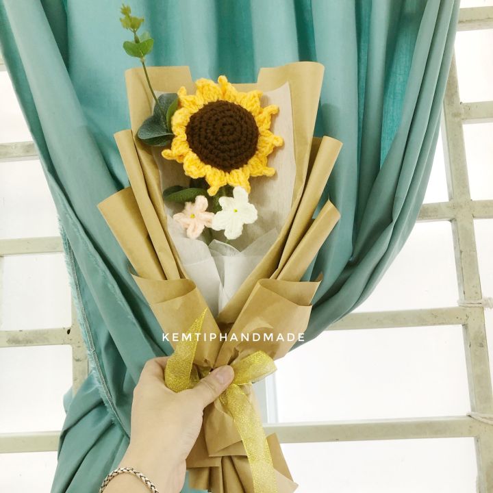 Bó hoa hướng dương và lưu ly bằng len | Lazada.vn
