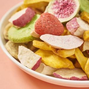 Delicious Dried Fruit And Vegetable Crisps Snack for Children And Pregnant Women Mixed Dehydrated Snacks Sweet And Tasty
