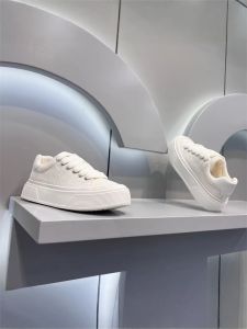 Nanjiren | Breathable White Handmade Canvas Sneakers
