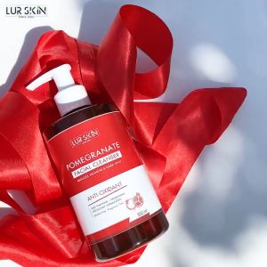 LUR SKIN POMEGRANATE FACIAL CLEANSER 300 ml - คลีนเซอร์ทับทิม ลดรอยแดง ผิวสะอาด ฟื้้นฟูผิว ให้ดูเผย