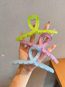New 2025 High-end Cross-back-of-the-head Shark Clips