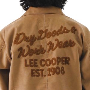 Jaket LEE COOPER CHORE KORDUROY BROWN: Pilihan Tepat untuk Musim Dingin