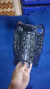 COVER LEGSHILD TENGAH KONTAK YAMAHA JUPITER MX LAMA OLD KARBON FORGED