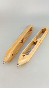 กระสวยทอผ้า ของเครื่องทอกี่กระตุก ทำจากไม้อัดแน่นไล่ สินค้าผลิตในประเทศไทย