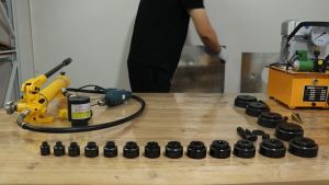 Máy Khoét Lỗ Thủy Lực Cầm Tay SYK8A - Bộ Khoét Máng Tôn Thủy Lực - Chuyên Dụng Cho Thợ Làm Tủ Điện Công Nghiệp