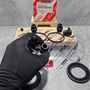 SIL SEAL PISTON REM CAKRAM DEPAN AVANZA 1SET