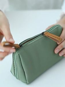 Makeup Bag portable small bag Travel Makeup Bag Cosmetic Bag Waterproof Multifunctional Lipstick Makeup Storage Bag