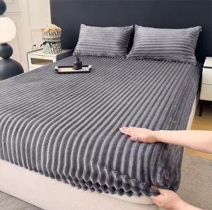3in1 Velvet bedsheet with 2 pillowcase