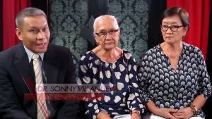 FRONTROW LUXXE WHITE RENEW 60caps 9 IN 1 Glutathione with Pure Barley collagen 2200MG per capsule moringa mangosteen acai berry goji berry pomegranate noni fruit pampaputi acne skin care whitening halal beauty supplement simple e beauty white glow