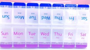 14Slot AM Pill Box PM Medicine Organiser Case 7Day Dispenser Medication