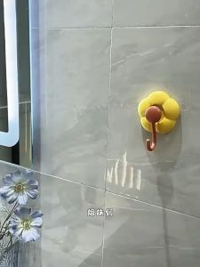 Gantungan Tempel Dinding Serbaguna Wall Hook Kop Portable Bentuk Bunga Tembok Tanpa Bor