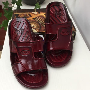 Mens Oil Slippers Anti-Slip Bathroom Sandals Dad Shoes Elderly People Slippers Comfortable Breathable Plastic Slip-On Shoes