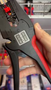 Knipex 12 42 195 Kìm tuốt dây điện tự động 0.03 – 10 mm² tích hợp ngàm tuốt dây made in Germany