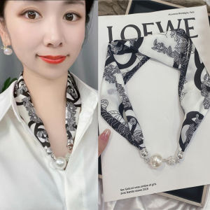 Khăn Lụa Trang Trí Ngọc Trai Mùa Hè Dành Cho Nữ Khóa Từ Tính Bảo Vệ Cổ Đa Năng Thời Trang In Cao Cấp Khăn Quàng Cổ Thông Thường