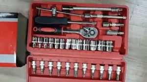 ชุดบล็อก ชุดเครื่องมือช่าง ชุดเครื่องมือช่างอเนประสงค์ ชุดบล็อก ปลอกหูม ชูดประเเจ ชูดซ่อมรถยนต์ จำนวน ชูดเครื่องมือช่างประแจ บล็อก เอนก ประแจซ่อมรถชูดกู้ซ่อมรถ 46 ชูด 1/4 ชูดสอกเก็ต ชุดบล็อก 1/4 ชูดสอกเก็ต