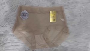 CD 5382 TALLY - TALLY CD 5382 FACIAL MASK Celana Dalam Wanita Seamless Ice Silk Super Lembut dan ringan Fit to L-XL Anti Nyeplak