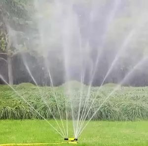 360 Degree Automatic Rotating Sprinkler Head For Nursery Irrigation Rotating Three-way Sprinkler Series Sprinkler
