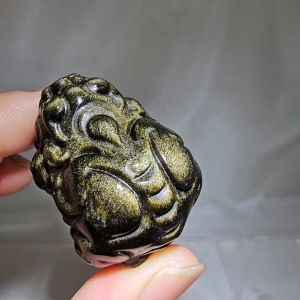 天然金沙黑曜石貔貅 辟邪转运招财/ Natural Gold Sands Obsidian Pixiu / Golden Sheen Obsidian Pixiu / 金曜石貔貅