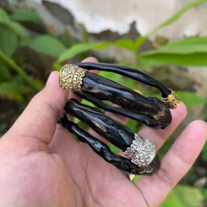 HK - Gelang Akar Bahar Hitam Medium Variasi Alpaka Terbaru