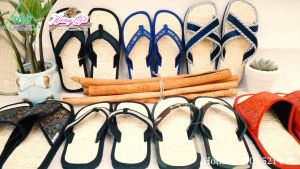 Dép khách sạn Hương Quế DCQ-49 làm từ lụa tơ tằm vải cotton lớp đế cao su xốp cho đôi chân thơm mát và khô thoáng