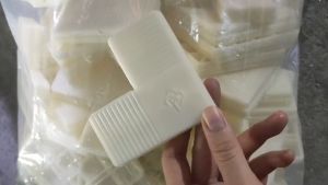 [Bịch 10 cái] Ke cánh kính - Ke nhựa nội thất 17x50 42x79