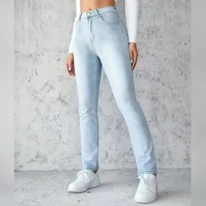 Fashionable Jeans For Woman Y2k Style Blue Stretch Denim Pants Straight Leg Comfort Fit High Waist Trousers Vintage Casual Wear