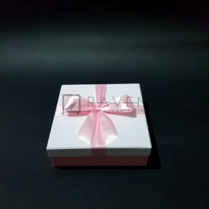 Type T : Hard box / Rigid box / Bungkus kado / Kotak polos / Kotak kado / Kotak keras / Kotak tebal / Box polos / Box kado / Box keras / Box tebal / Box pita / Kotak pita / Accessories box / Box mini / Box kecil / Box LM / Kotak LM / Logam mulia