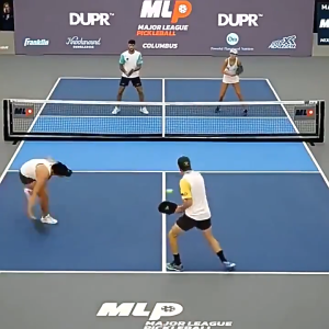 Pickleball Paddles Set of 2 Set with Bag Premium Honeycomb Core and Fiberglass Face Pickleb USAPA Approved Non-slip Grip