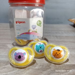 Pigeon Empeng Silikon Step 2 Bayi 6-8 Bulan  Penyapih Bayi Karakter Lucu / Empeng Gepeng NAhisa1