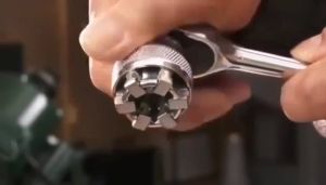 Adjustable Universal Socket Wrench Grip Adapter Universal Sleeve 3/8 Inch 10-19mm Hex Head Nuts And Bolts Driver Tool