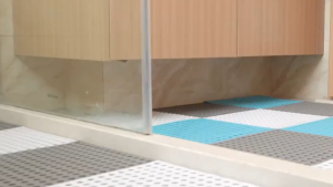 แผ่นรองกันลื่น DIY ในห้องน้ำหรือห้องครัว เลือกสีได้ ขนาด 30*30 ซม.(อุปกรณ์ตกแต่งบ้าน พรม)กันน้ำกันลื่น