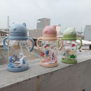 Botol Minum Anak Tali Sedotan / Botol Minum Anak 550 ML BPA FREE Anti Tumpah Anti Pecah / Botol Minum anak karakter