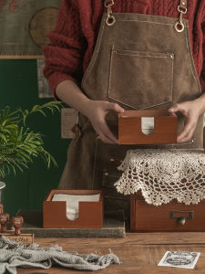 Retro Creative Tissue Box