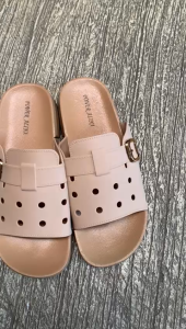 Alina 916- S4 Model Selop Gesper Sandal Jelly Wanita Terbaru Flat Shoes Karet Kekinian