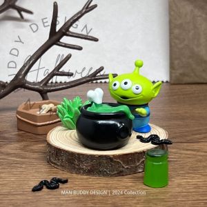 Đồ Chơi Hộp Mù Miniature Scenery Props House Doll Houdini Bast Skeleton Halloween Shock Night Three-Eyed Pup PVC Model Display Box