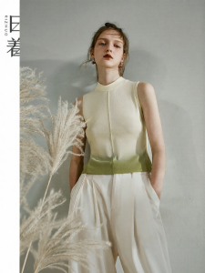 Thin Gradient Slim Fit Elegant Sleeveless T-Shirt