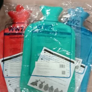 Grosir WWZ Bantal Kompres Air Panas Buli Buli Hot Water Bag Warm Water Zak kesehatan Modern