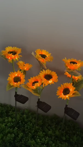 Chicmine 2pcs Realistic Sunflower Solar Garden Light Bendable Flower Pole Weather Resistant Cordless Energy Saving Patio Pathway Ambient Light