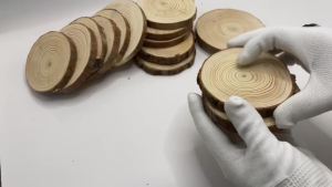 2-10Pcs 1cm Thick Diameter 8-10cm Natural Pine Round Unfinished Wood Slices Circles With Tree Bark Log Discs DIY Crafts Wedding