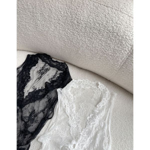 chaqi | White V-Neck Lace Cami Top for Women