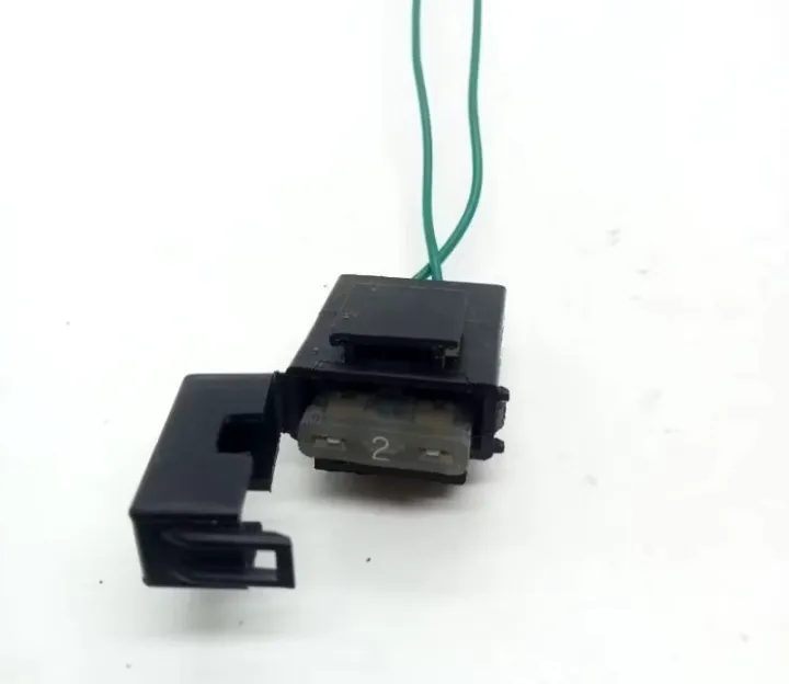 FUSE%20BOX%20RUMAH%20SIKRING%20DAN%20SIKRING%20ORIGINAL%20UNIVERSAL%20HONDA%20BEAT%20KARBU%20VARIO%20MOTOR%20MOBIL%20UNIVERSAL%20-%20Image%204
