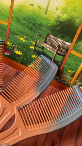 sisir rambut gagang panjang coklat motif per pcs murah